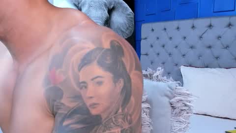 insta andres clark  online show from 09.11.25