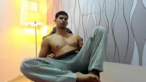 andres_stud online show from 02.18.25