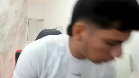 andres_stud online show from 09.17.25