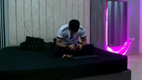 andres_stud online show from 09.22.25