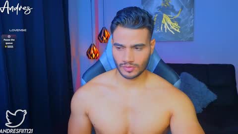 Snapshot of andresfiit chatting on 12.02.24 Andres online show from 12.02.24