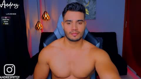 Snapshot of andresfiit chatting on 01.13.25 Andres online show from 01.13.25