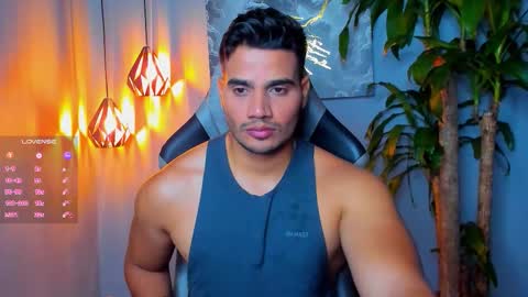 Snapshot of andresfiit chatting on 10.15.25 Andres online show from 10.15.25