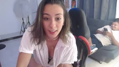 Isa  --------- online show from 10.05.25