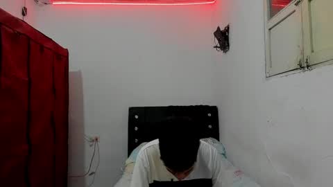 Snapshot of andrew_2811 chatting on 03.04.26 andrew_2811 online show from 03.04.26