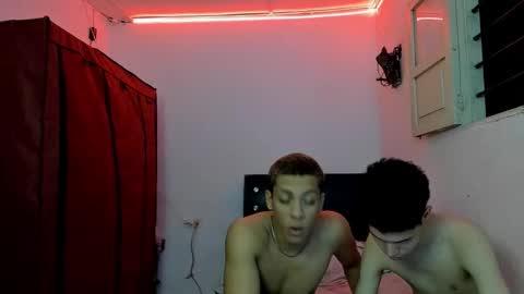 Snapshot of andrew_2811 chatting on 03.19.26 andrew_2811 online show from 03.19.26