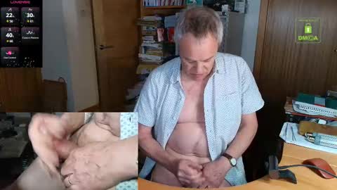 Snapshot of andrew_9999 chatting on 11.20.25 Andrew online show from 11.20.25