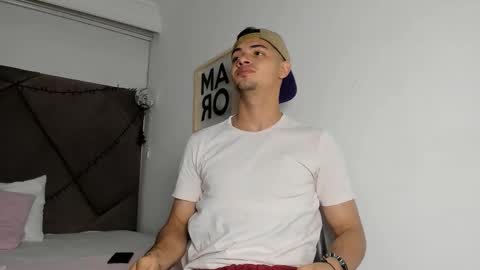 Snapshot of andrew_colleman1 chatting on 11.16.25 Colleman online show from 11.16.25