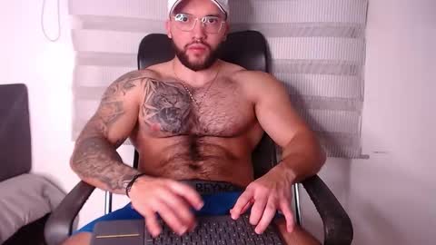 andrew_holden__ online show from 11.12.25