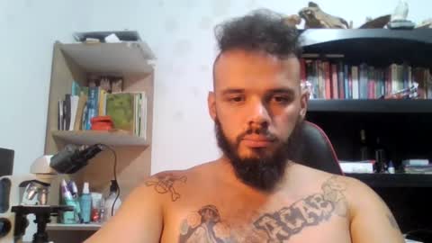 Snapshot of andrew_jaay chatting on 11.04.25 andrew_jaay online show from 11.04.25