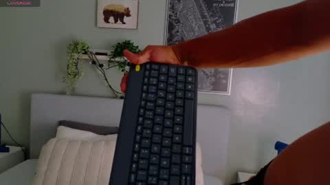 ANDREW KENNOXX online show from 04.06.26