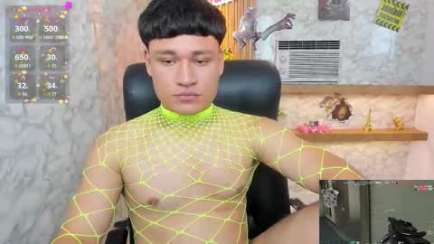 Snapshot of andrewpeach chatting on 10.23.25 Andrew online show from 10.23.25