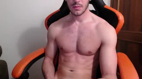 Snapshot of andrewyy34 chatting on 03.08.25 Andrea online show from 03.08.25