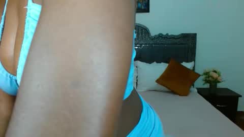 Anna online show from 09.16.25