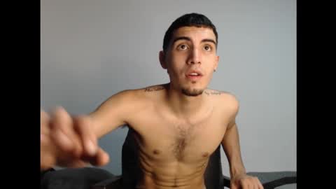 Snapshot of andriuhot066 chatting on 12.17.24 andriuhot066 online show from 12.17.24