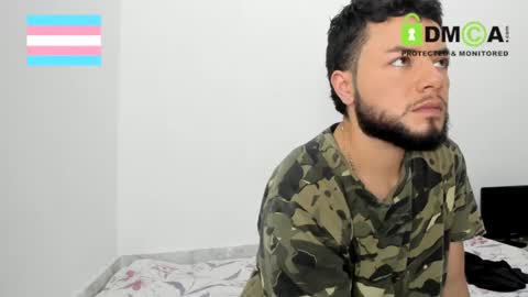 hugeclit  online show from 01.19.25