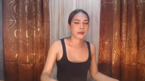 SUGARBABY online show from 01.10.26