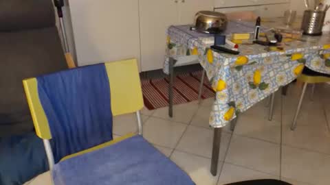 Snapshot of androx77 chatting on 10.25.25 androx77 online show from 10.25.25