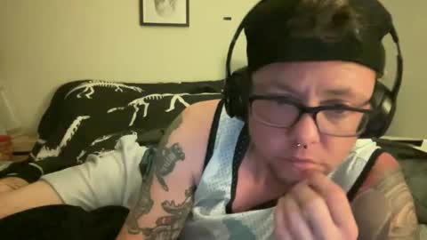 androxkade online show from 10.05.25