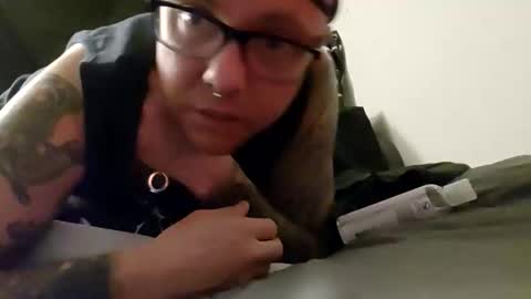 androxkade online show from 10.12.25