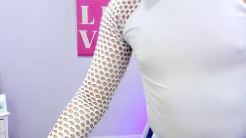 Snapshot of andy_gamboa chatting on 01.17.25 Andrea online show from 01.17.25