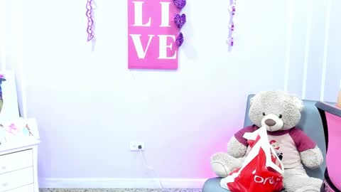 Snapshot of andy_gamboa chatting on 03.06.25 Andrea online show from 03.06.25