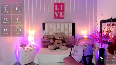 Snapshot of andy_gamboa chatting on 11.21.25 Andrea online show from 11.21.25