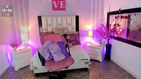 Snapshot of andy_gamboa chatting on 12.02.25 Andrea online show from 12.02.25