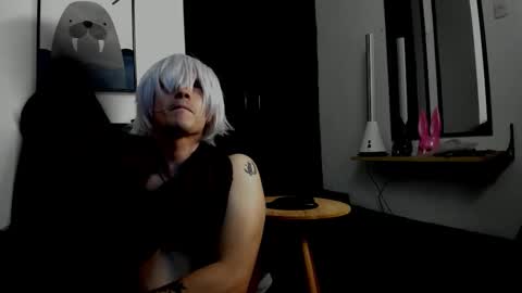 andy_henneg online show from 11.25.25