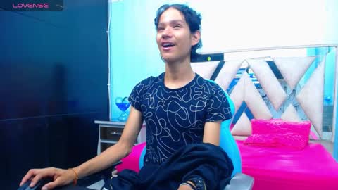 Snapshot of andy_staar18 chatting on 10.04.25 andy online show from 10.04.25