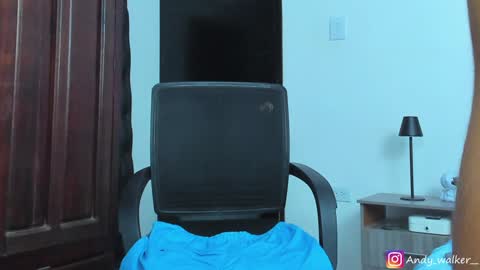 Snapshot of andy_walker_ chatting on 12.31.24 Andres online show from 12.31.24