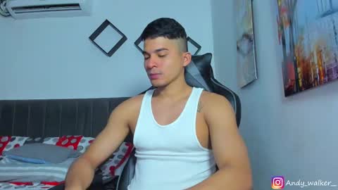 Snapshot of andy_walker_ chatting on 03.05.25 Andres online show from 03.05.25