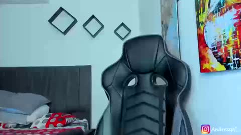 Snapshot of andy_walker_ chatting on 09.09.25 Andres online show from 09.09.25