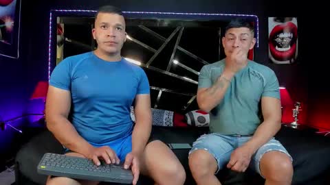 Snapshot of andyandfrank chatting on 12.03.25 andyandfrank online show from 12.03.25