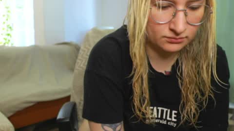 Cherry online show from 04.06.26