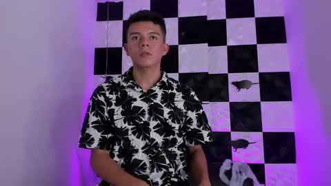 andyfame11 online show from 10.18.25