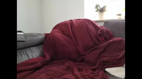 Snapshot of andypsilon88 chatting on 02.12.25 ShortyfromS online show from 02.12.25