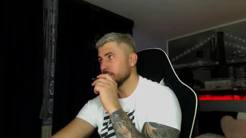 Snapshot of andysoul340 chatting on 12.01.25 Magic Andy online show from 12.01.25