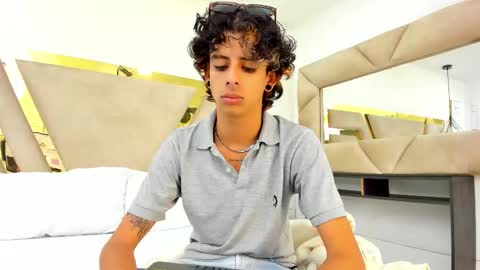 andyxibrat online show from 09.30.25