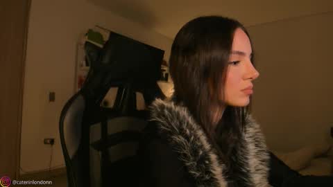 Snapshot of anelisse_ chatting on 10.28.25 online show from 10.28.25