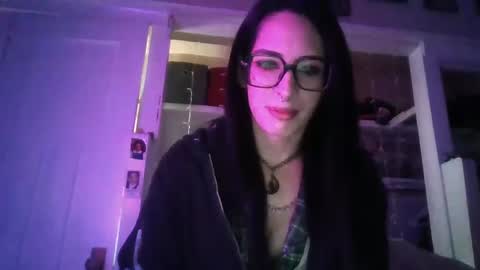 Tegan online show from 10.19.25