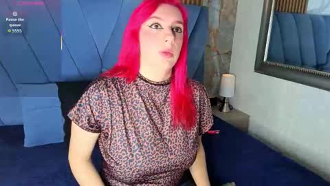 Snapshot of angel__red_ chatting on 11.30.25 angel__red_ online show from 11.30.25