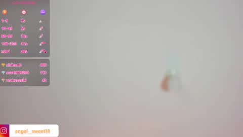 Snapshot of angel__sweet18 chatting on 12.17.24 online show from 12.17.24