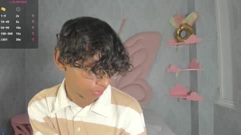 Snapshot of angel__sweet18 chatting on 02.22.25 online show from 02.22.25