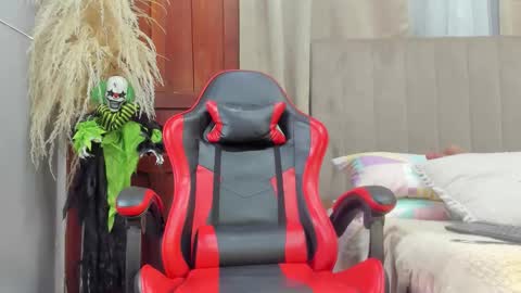 Angel online show from 10.20.25