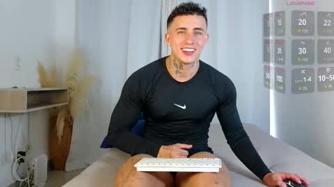 angel_boy01 online show from 03.30.26