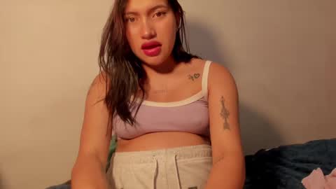 Angie indepent model online show from 02.18.25