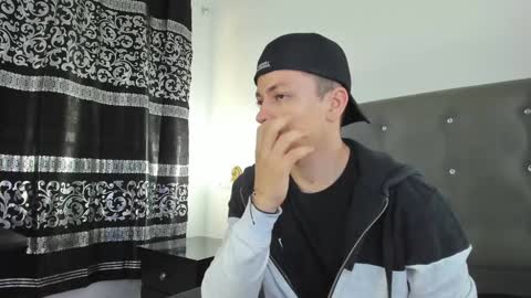 Snapshot of angel_cuervo chatting on 12.31.24 Angel Cuervo online show from 12.31.24