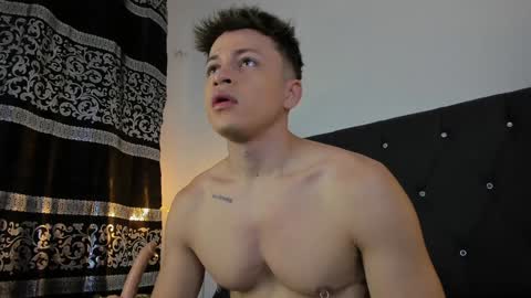 Snapshot of angel_cuervo chatting on 01.29.25 Angel Cuervo online show from 01.29.25