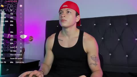 Snapshot of angel_cuervo chatting on 03.05.25 Angel Cuervo online show from 03.05.25